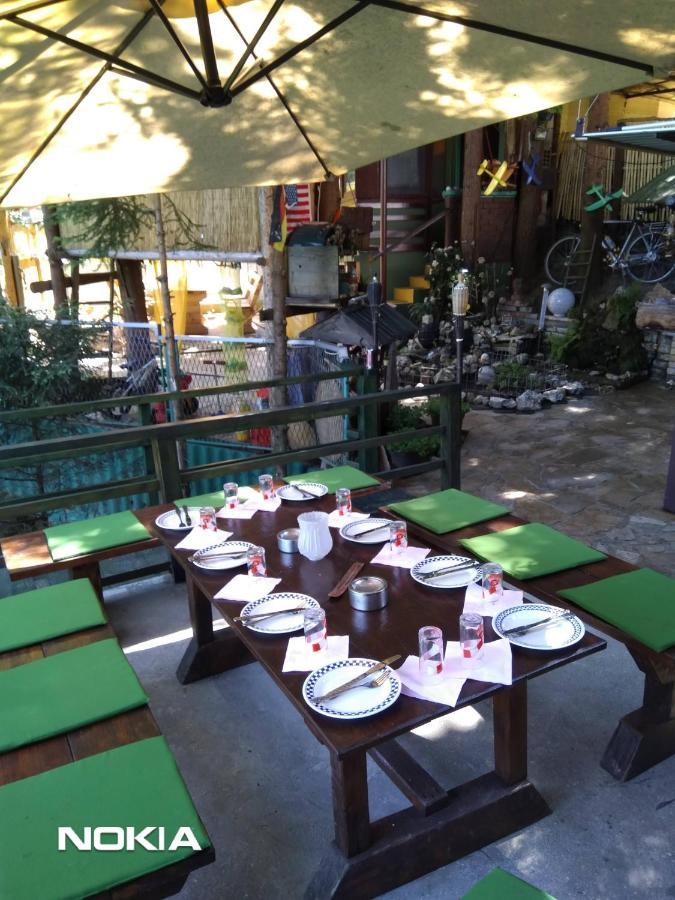 Tree House Apartment Високо Екстериор снимка