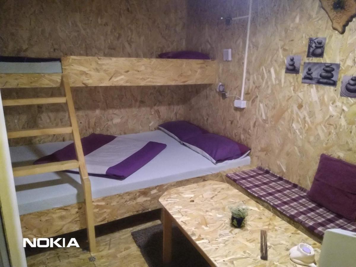 Tree House Apartment Високо Екстериор снимка